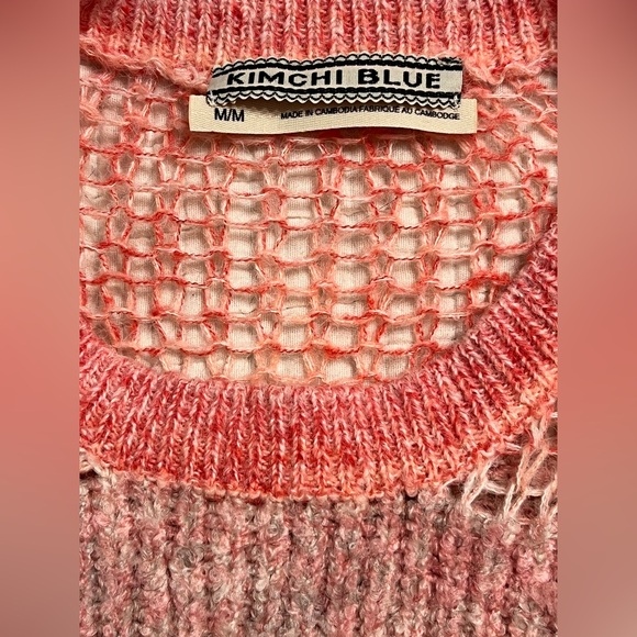 Women's Kimchi Blue Pink Red Striped Crew Neck Sweater M - Picture 3 of 4